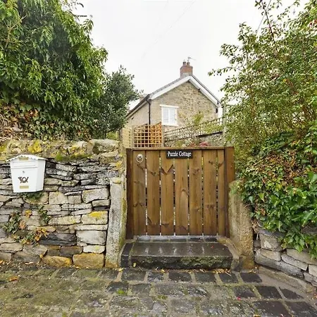 Puzzle Cottage, Quirky Dales Cottage For 2 Spennithorne Exterior photo