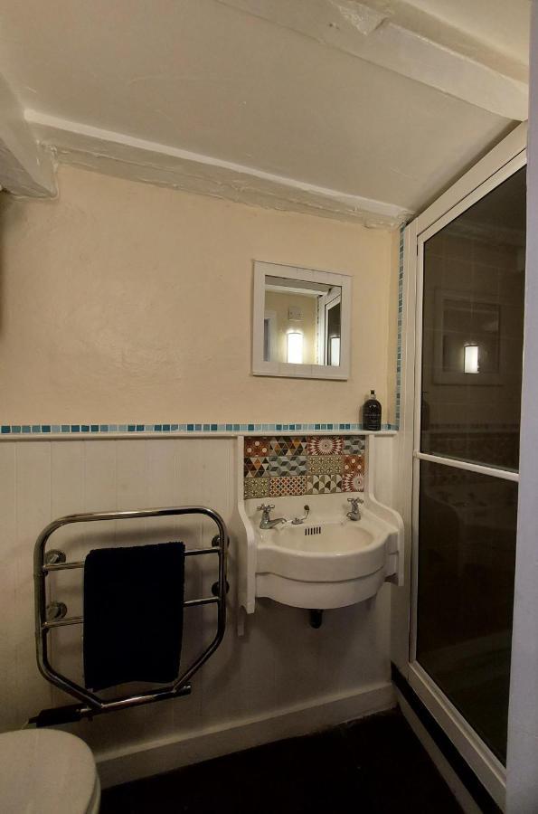 Puzzle Cottage, Quirky Dales For 2 Holiday home Spennithorne