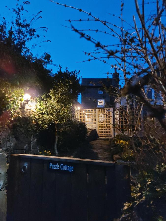 Puzzle Cottage, Quirky Dales For 2 *