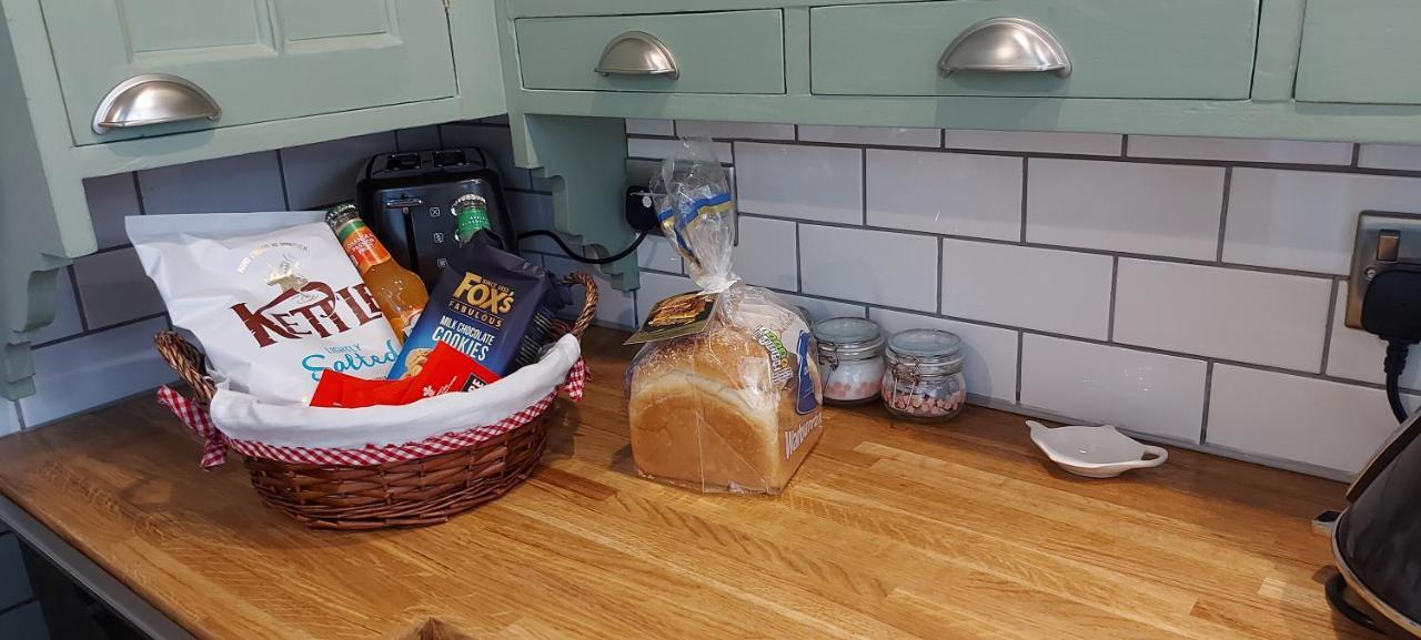 Puzzle Cottage, Quirky Dales For 2 Holiday home
